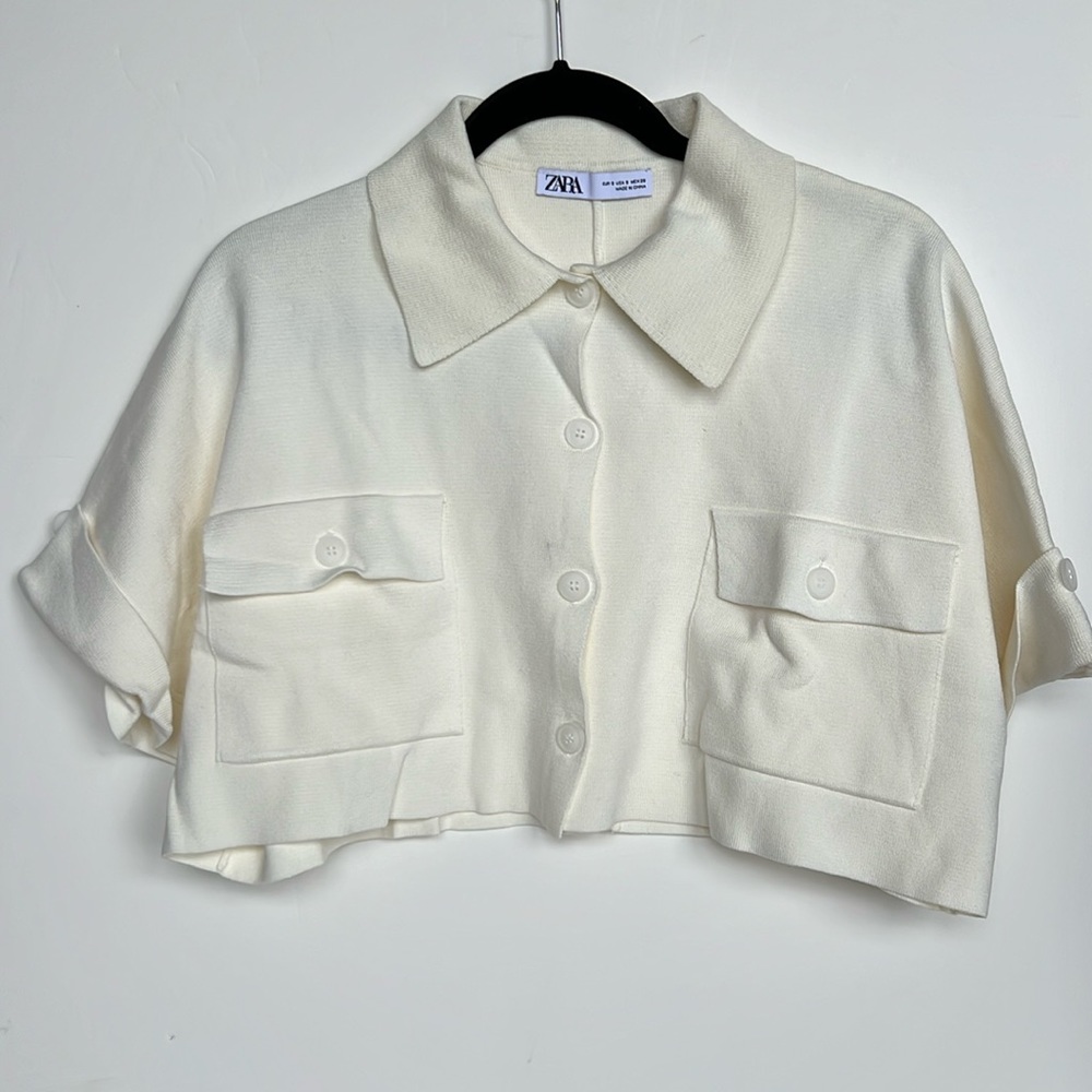 Zara Cropped Knit Buttoned Sweater Size Small